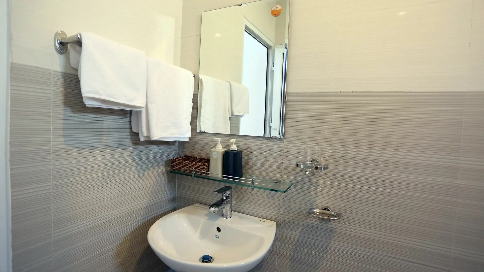 Dana Home Hotel - Apartment Da Nang 0*,  Vietnam